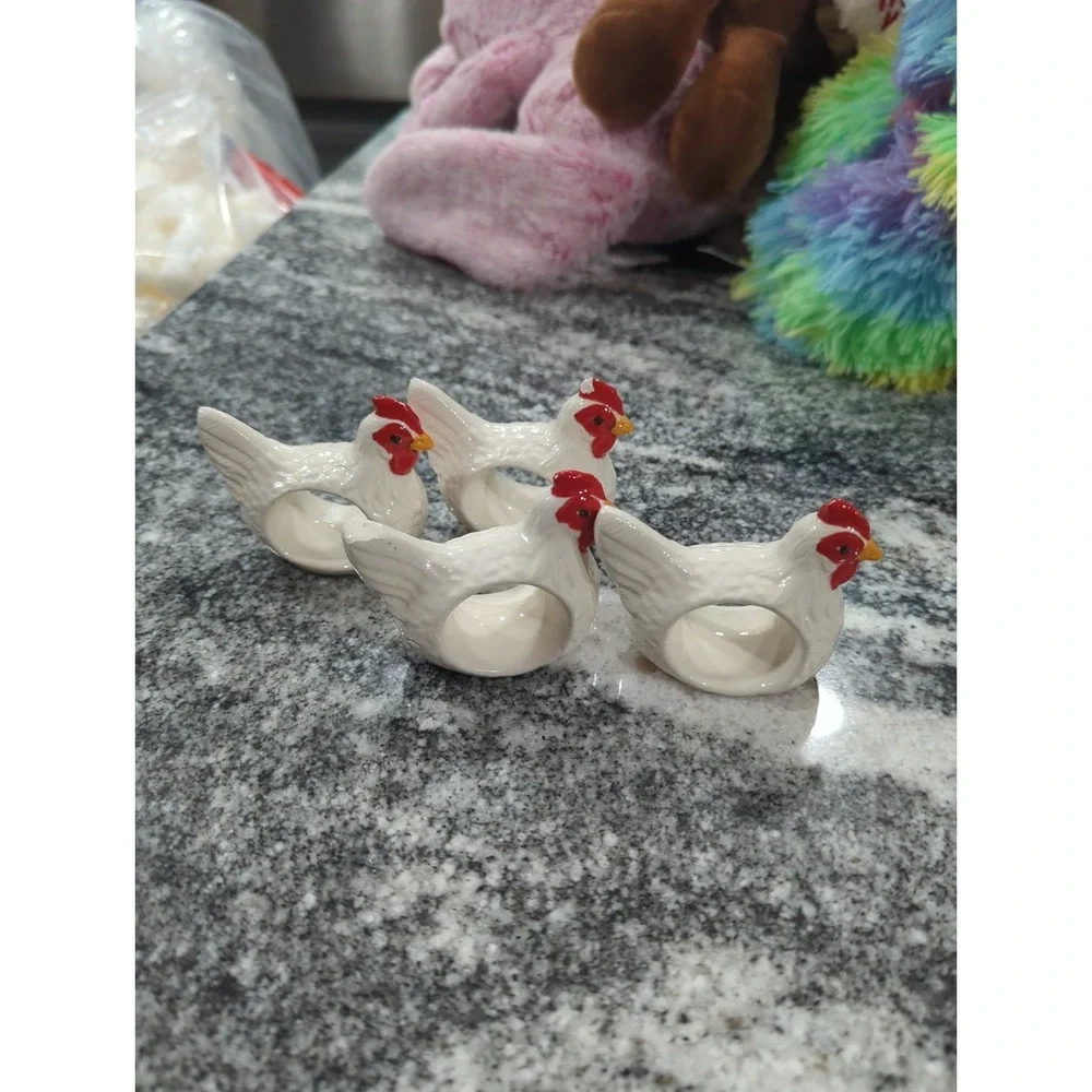Set Of 4 Ceramic Chicken Hen Napkin Rings Farmhouse Country Rustic Cottagecore